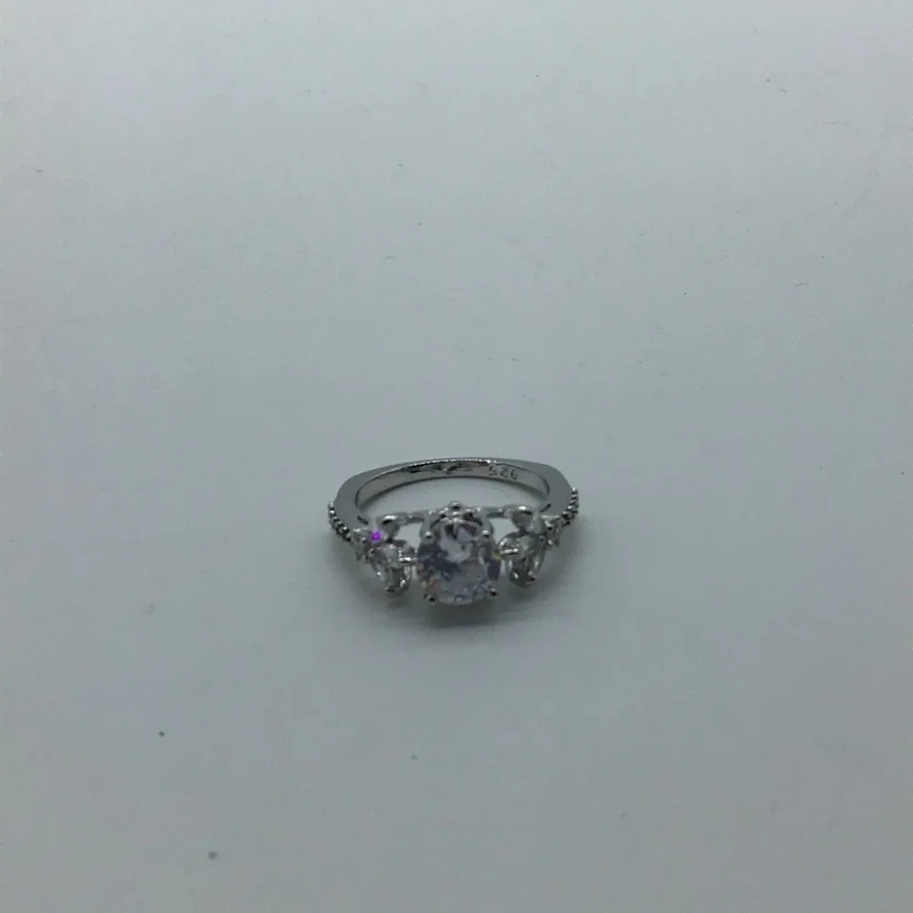 New white crystal fashion engagement ring size 7 - Picture 16 of 16